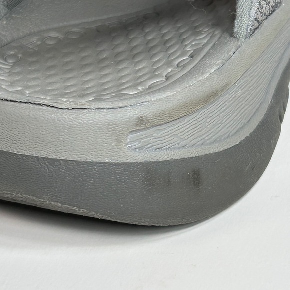 KEEN Rose Sandals Womens 10.5 Gray Hiking Trail Water Shoes Gorpcore Comfort - Picture 9 of 15